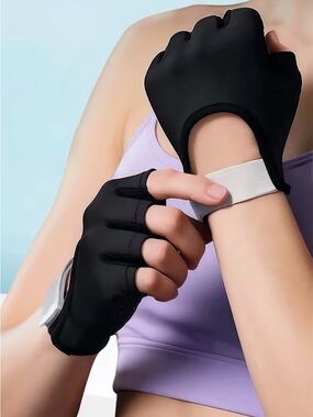 Black Fitness Half-Finger Workout Grip Gloves - Unbranded